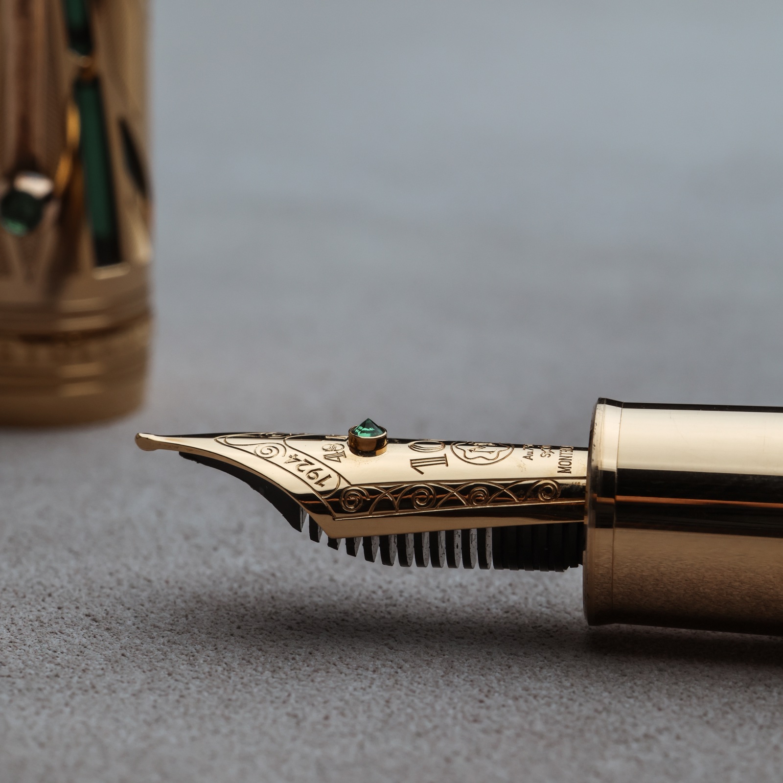 macro product photography by Filip Labanc for No Smile Needed product photography studio